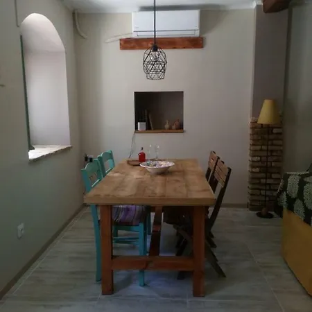 Country house Family House 1800