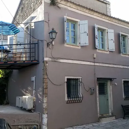 Family House 1800 Country house *